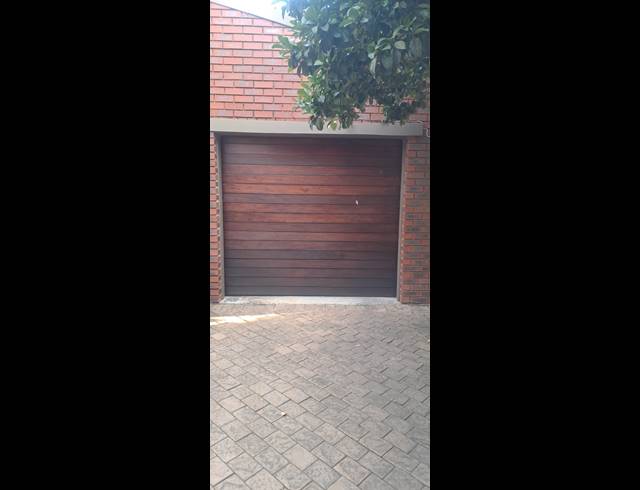 2 BEDROOM TOWNHOUSE FOR SALE IN WATERVAL EAST